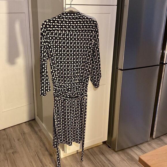 Suzi Chin  for  Maggie Botique - Picture 6 of 7